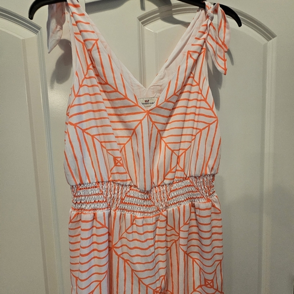 Vineyard vines jumpsuit - Picture 3 of 3